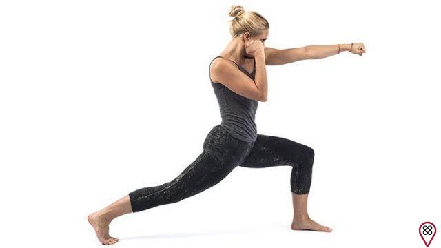 11 posturas de boxeo y yoga para fortalecer los brazos, los abdominales y la actitud
