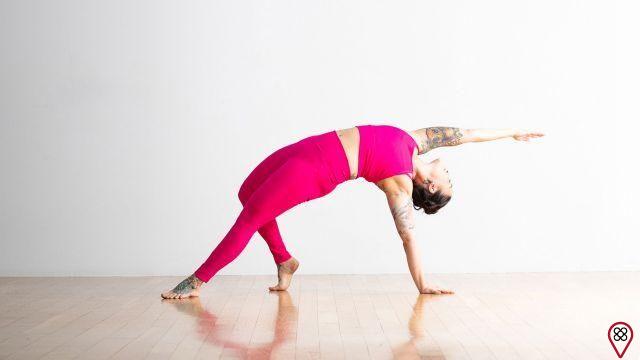 Un flujo de yoga de 3 posturas que puedes introducir en casi cualquier secuencia