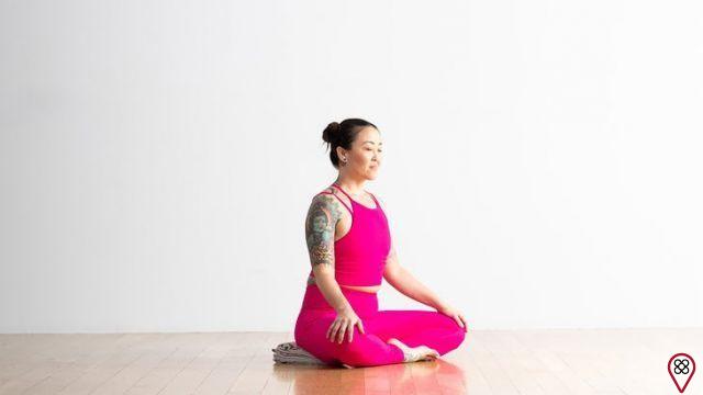 Una práctica de yoga en casa para principiantes