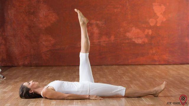 Kundalini Yoga: 13 posturas que te ayudarán a romper con los malos hábitos